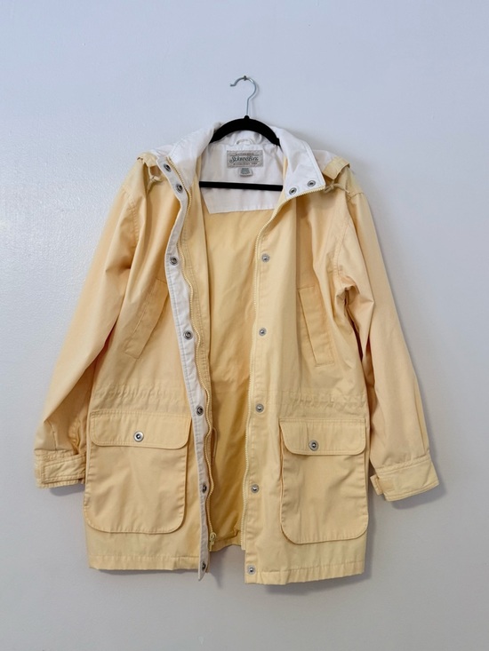 St. John's Bay Jackets & Blazers - Vintage 90’s Butter Yellow St.John's Bay Hooded Anorak Utility Jacket Womens M